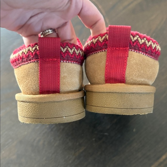 Tan Suede Slippers with Red Trim - Picture 5 of 5